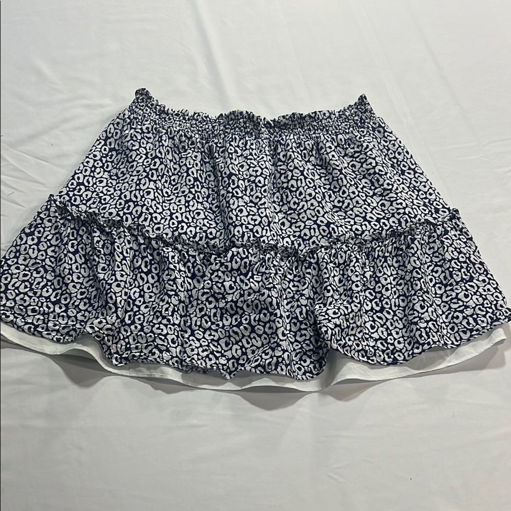 Sail to Sable animal print skirt size medium